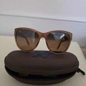 Maui Jim sunglasses with case